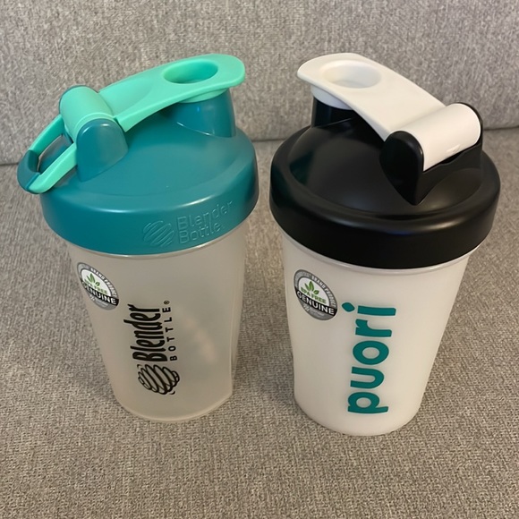 One Blender bottle 20 oz and one Puori bottle 20oz - Picture 2 of 3